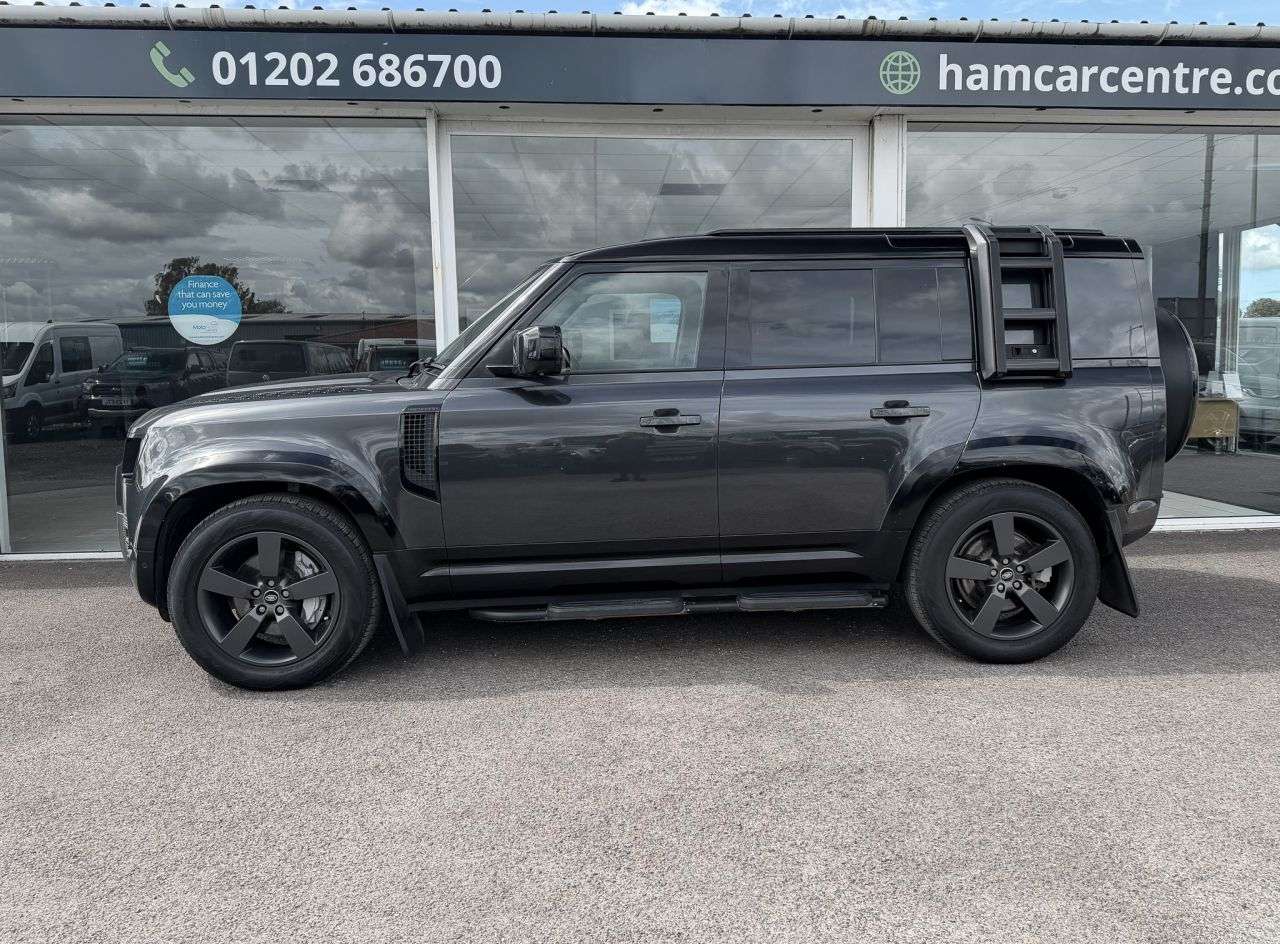 2023 LAND ROVER DEFENDER 110 2023 LAND ROVER DEFENDER 110