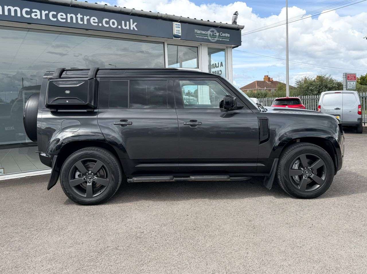 A 2023 LAND ROVER DEFENDER 110 3.0 D300 MHEV X-Dynamic HSE - 5 SEATS Hard Top Diesel Auto 4WD (300 ps) FUL A 2023 LAND ROVER DEFENDER 110 3.0 D300 MHEV X-Dynamic HSE - 5 SEATS Hard Top Diesel Auto 4WD (300 ps) FUL