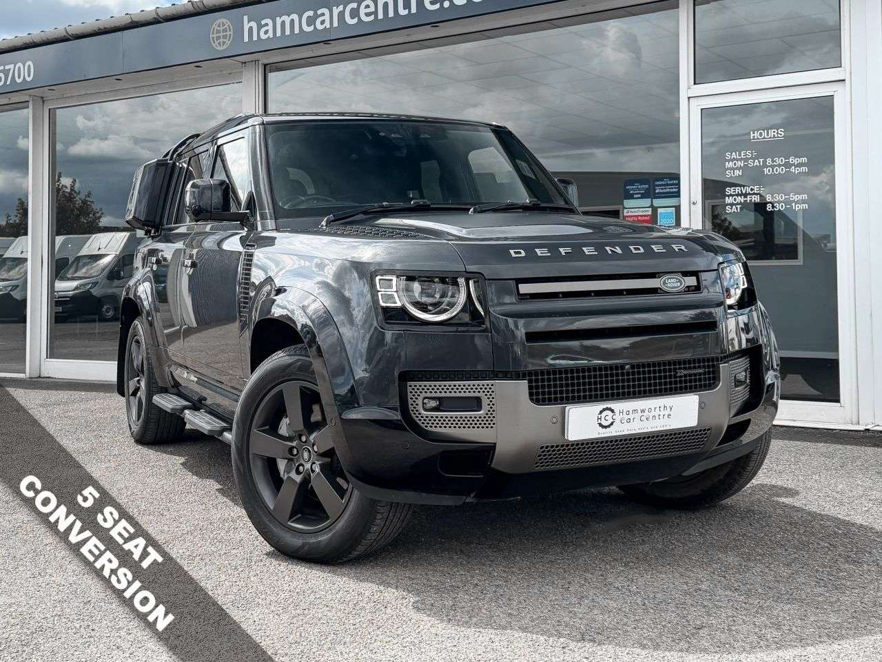 A 2023 LAND ROVER DEFENDER 110 3.0 D300 MHEV X-Dynamic HSE - 5 SEATS Hard Top Diesel Auto 4WD (300 ps) FUL A 2023 LAND ROVER DEFENDER 110 3.0 D300 MHEV X-Dynamic HSE - 5 SEATS Hard Top Diesel Auto 4WD (300 ps) FUL