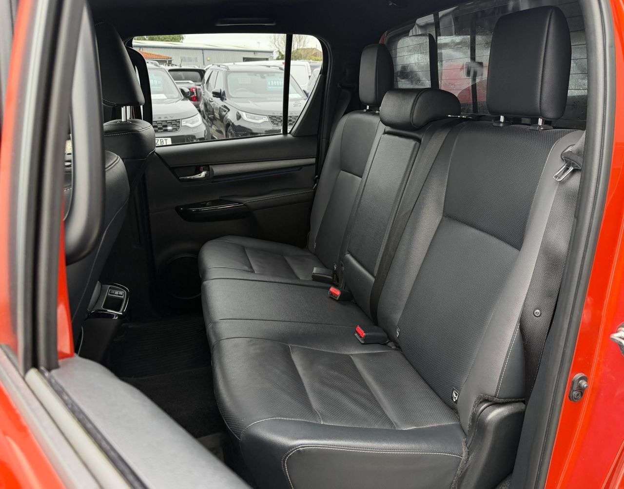 2024 TOYOTA HILUX 2024 TOYOTA HILUX