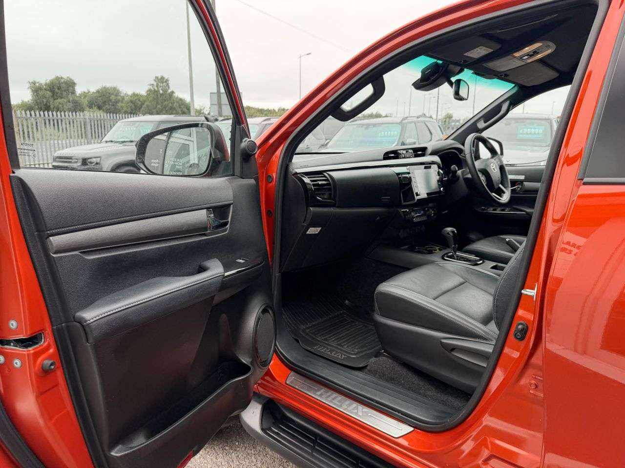 2024 TOYOTA HILUX 2024 TOYOTA HILUX