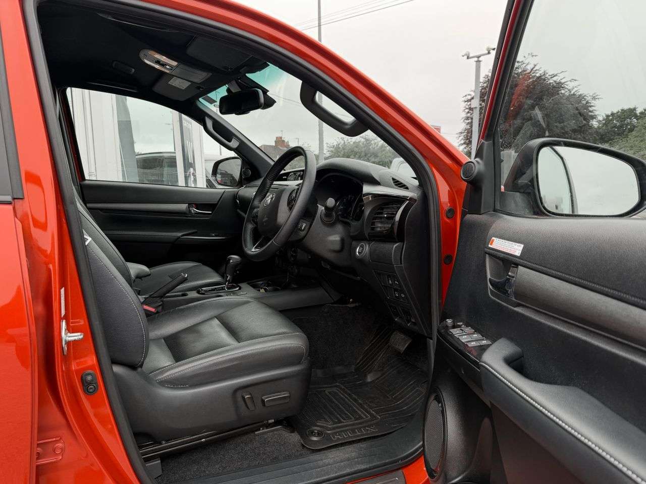 2024 TOYOTA HILUX 2024 TOYOTA HILUX