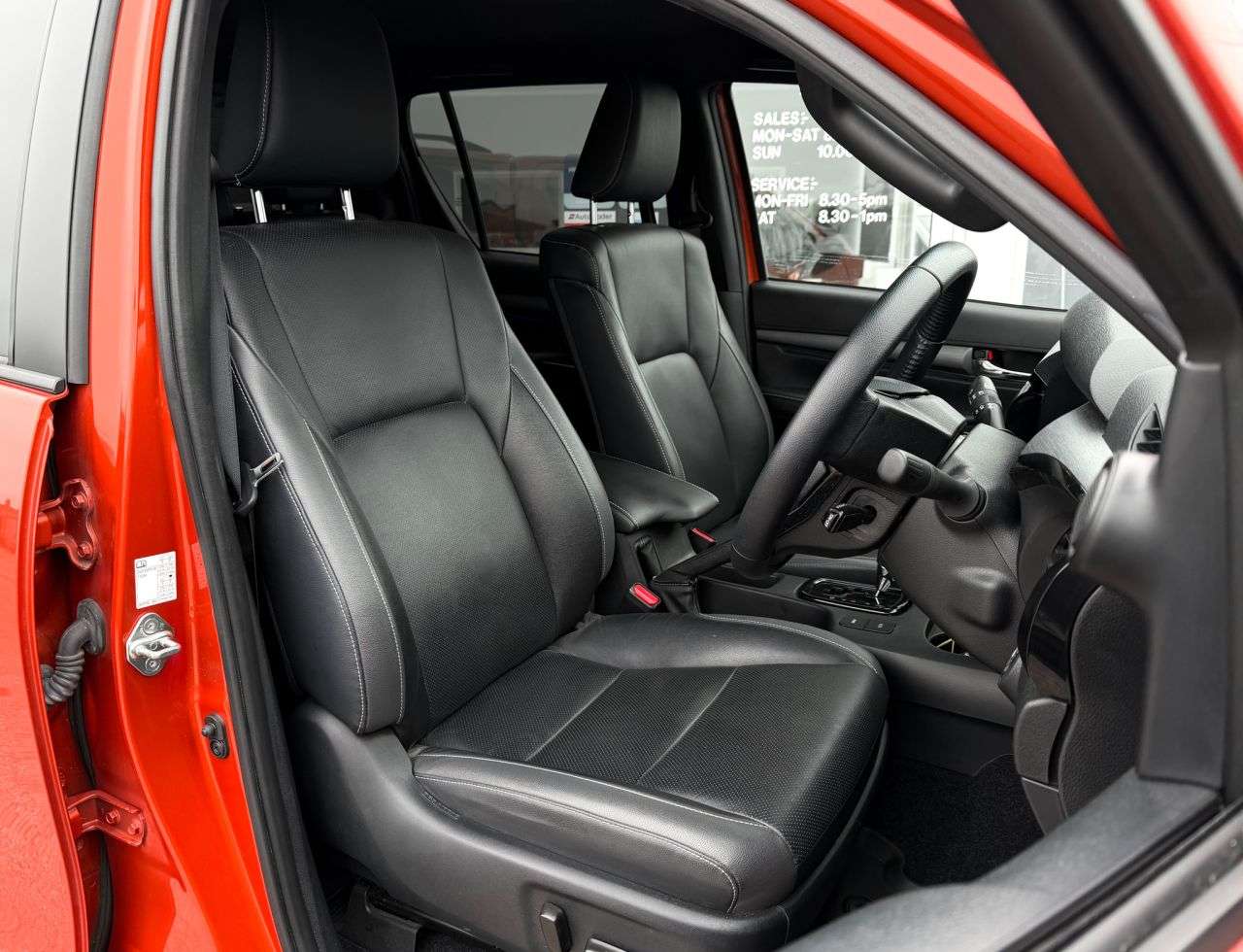 2024 TOYOTA HILUX 2024 TOYOTA HILUX