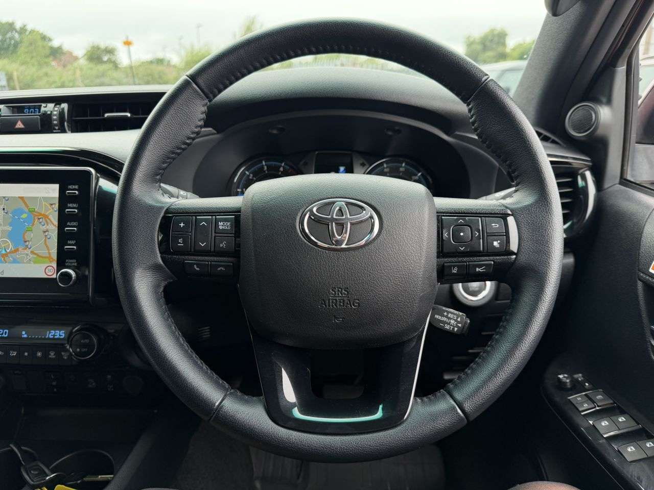 2024 TOYOTA HILUX 2024 TOYOTA HILUX