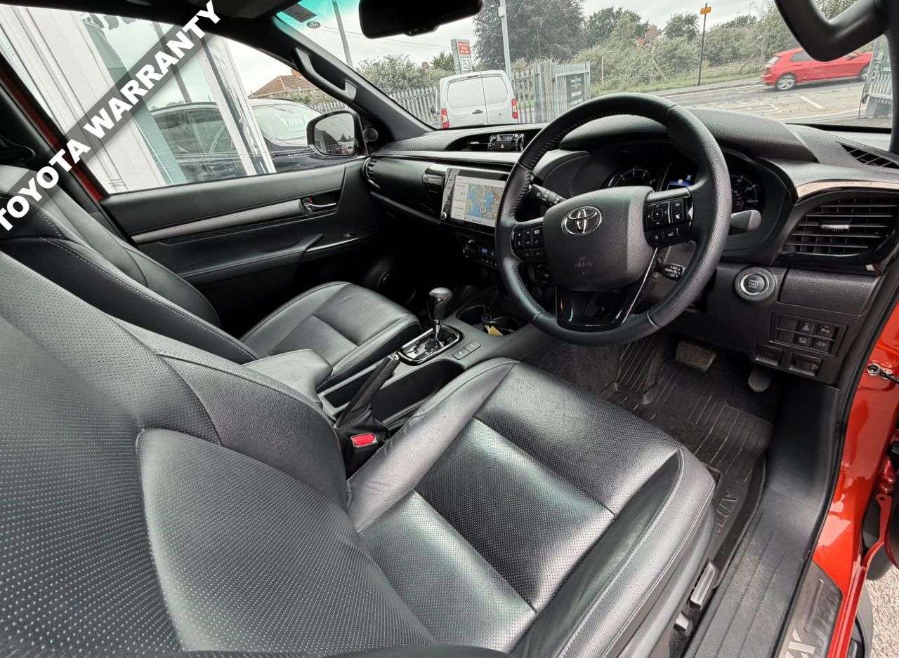 2024 TOYOTA HILUX 2024 TOYOTA HILUX