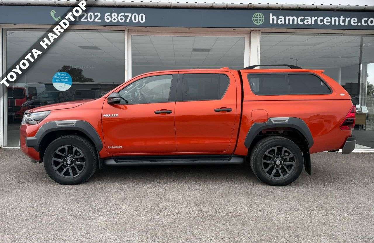 2024 TOYOTA HILUX 2024 TOYOTA HILUX