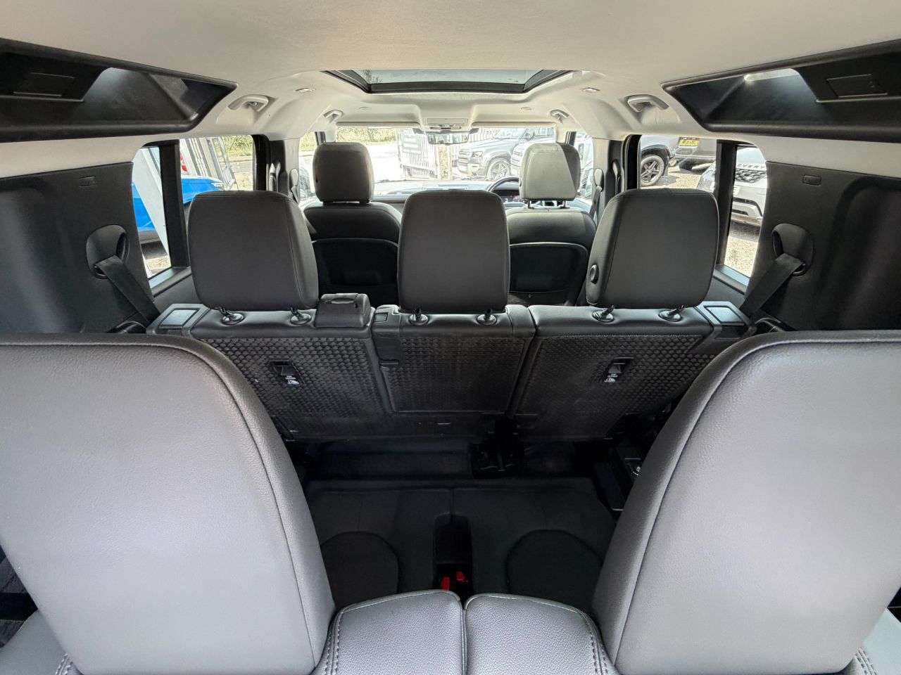 A 2022 LAND ROVER DEFENDER 110 3.0 D250 MHEV XS Edition 7 SEATS Auto 4WD Euro 6 (250 ps) ADAPTIVE CRUISE+E A 2022 LAND ROVER DEFENDER 110 3.0 D250 MHEV XS Edition 7 SEATS Auto 4WD Euro 6 (250 ps) ADAPTIVE CRUISE+E
