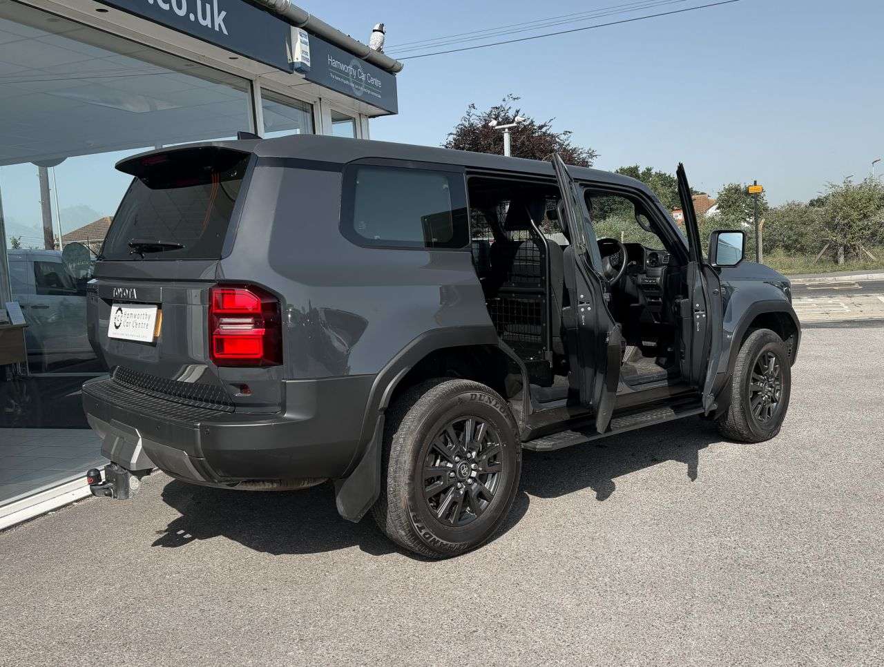 2025 TOYOTA LAND CRUISER 2025 TOYOTA LAND CRUISER