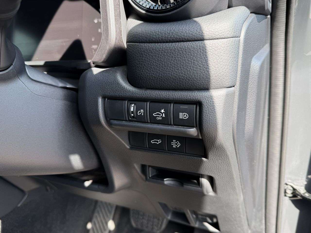 2025 TOYOTA LAND CRUISER 2025 TOYOTA LAND CRUISER