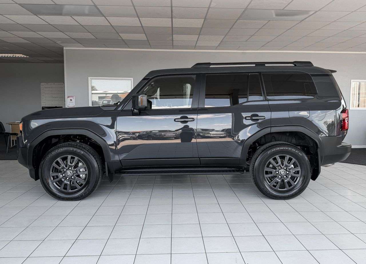 2025 TOYOTA LAND CRUISER 2025 TOYOTA LAND CRUISER