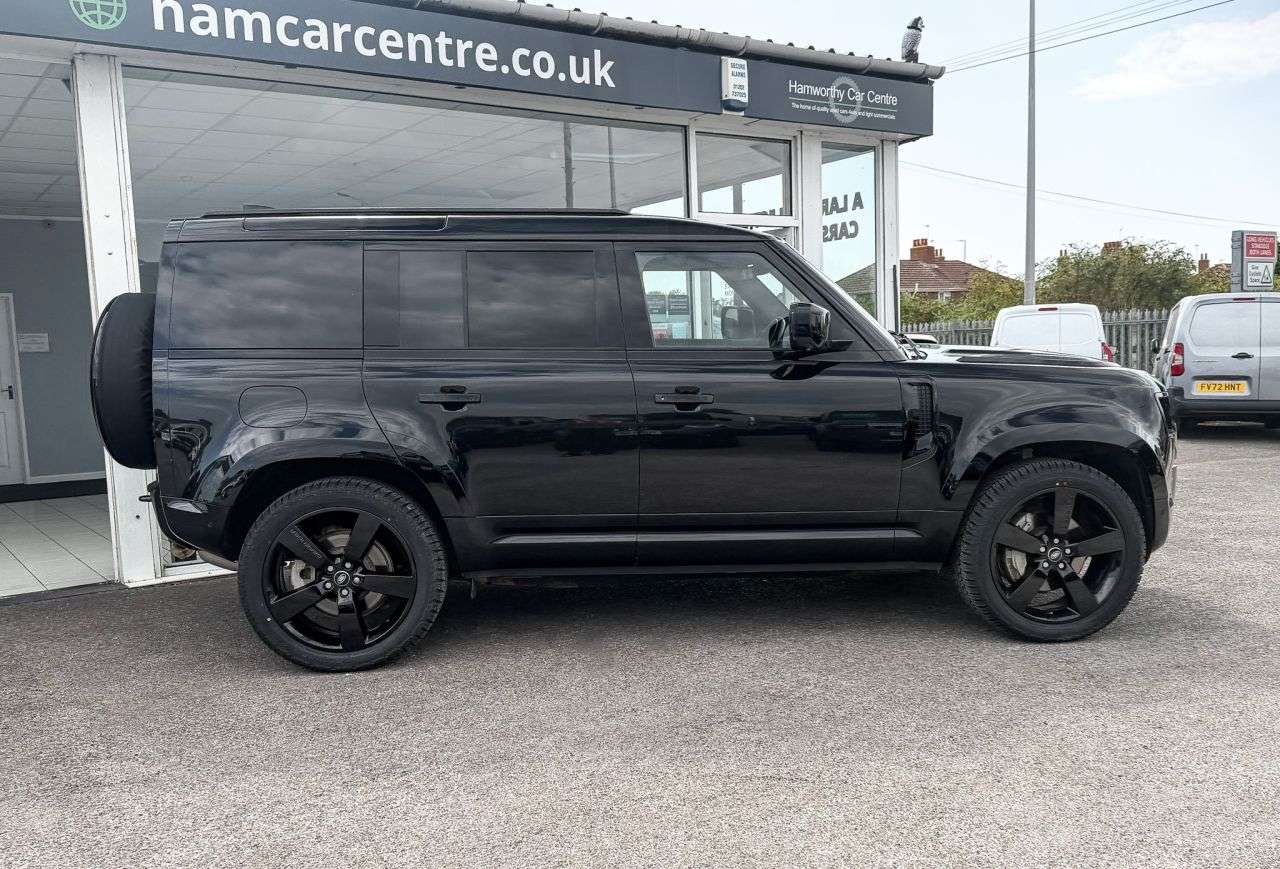 2023 LAND ROVER DEFENDER 110 2023 LAND ROVER DEFENDER 110