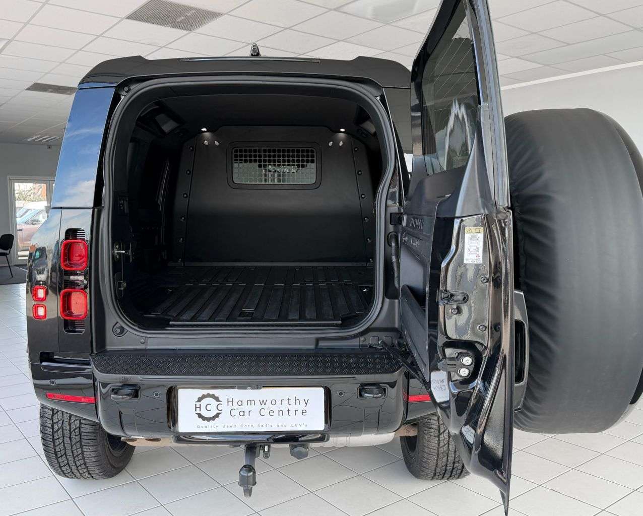 2023 LAND ROVER DEFENDER 110 2023 LAND ROVER DEFENDER 110