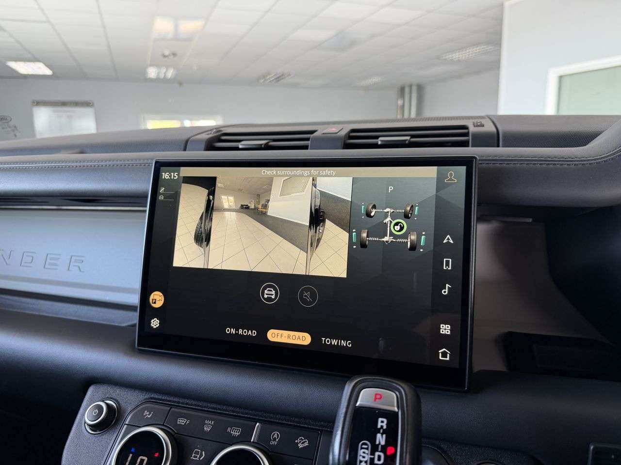 2023 LAND ROVER DEFENDER 110 2023 LAND ROVER DEFENDER 110