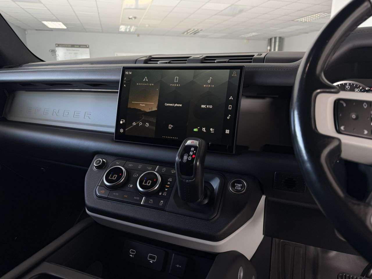 2023 LAND ROVER DEFENDER 110 2023 LAND ROVER DEFENDER 110