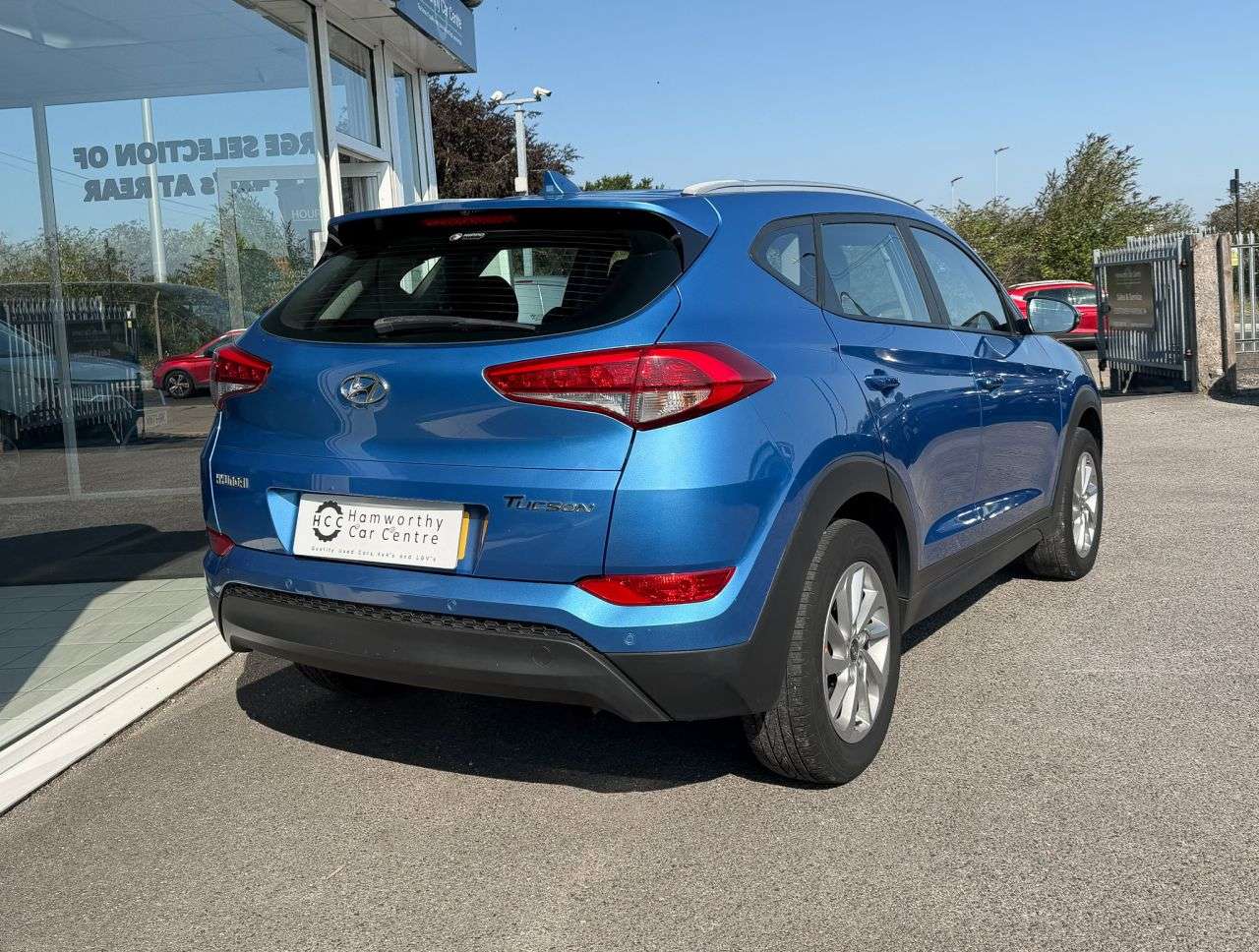 A 2017 HYUNDAI TUCSON 1.6 GDi Blue Drive SE SUV 5dr Petrol Manual Euro 6 (s/s) (132 ps) LANE KEEP A 2017 HYUNDAI TUCSON 1.6 GDi Blue Drive SE SUV 5dr Petrol Manual Euro 6 (s/s) (132 ps) LANE KEEP