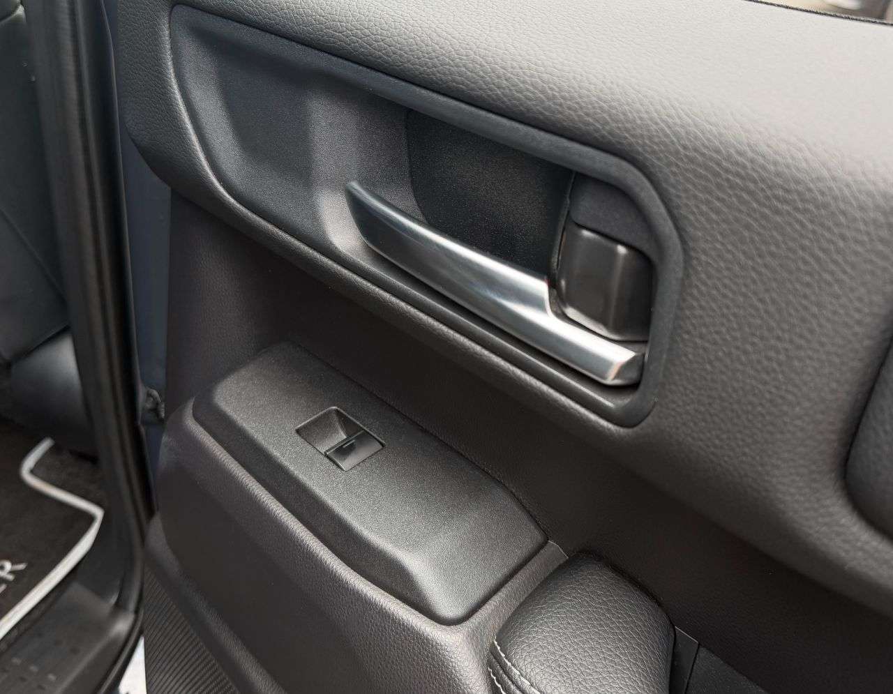 2025 TOYOTA LAND CRUISER 2025 TOYOTA LAND CRUISER