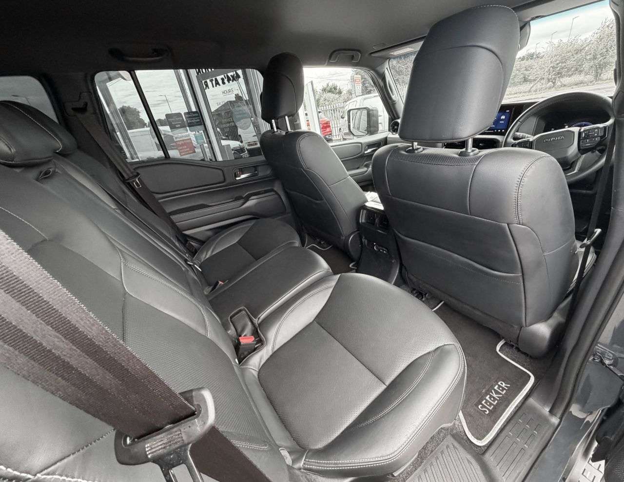2025 TOYOTA LAND CRUISER 2025 TOYOTA LAND CRUISER