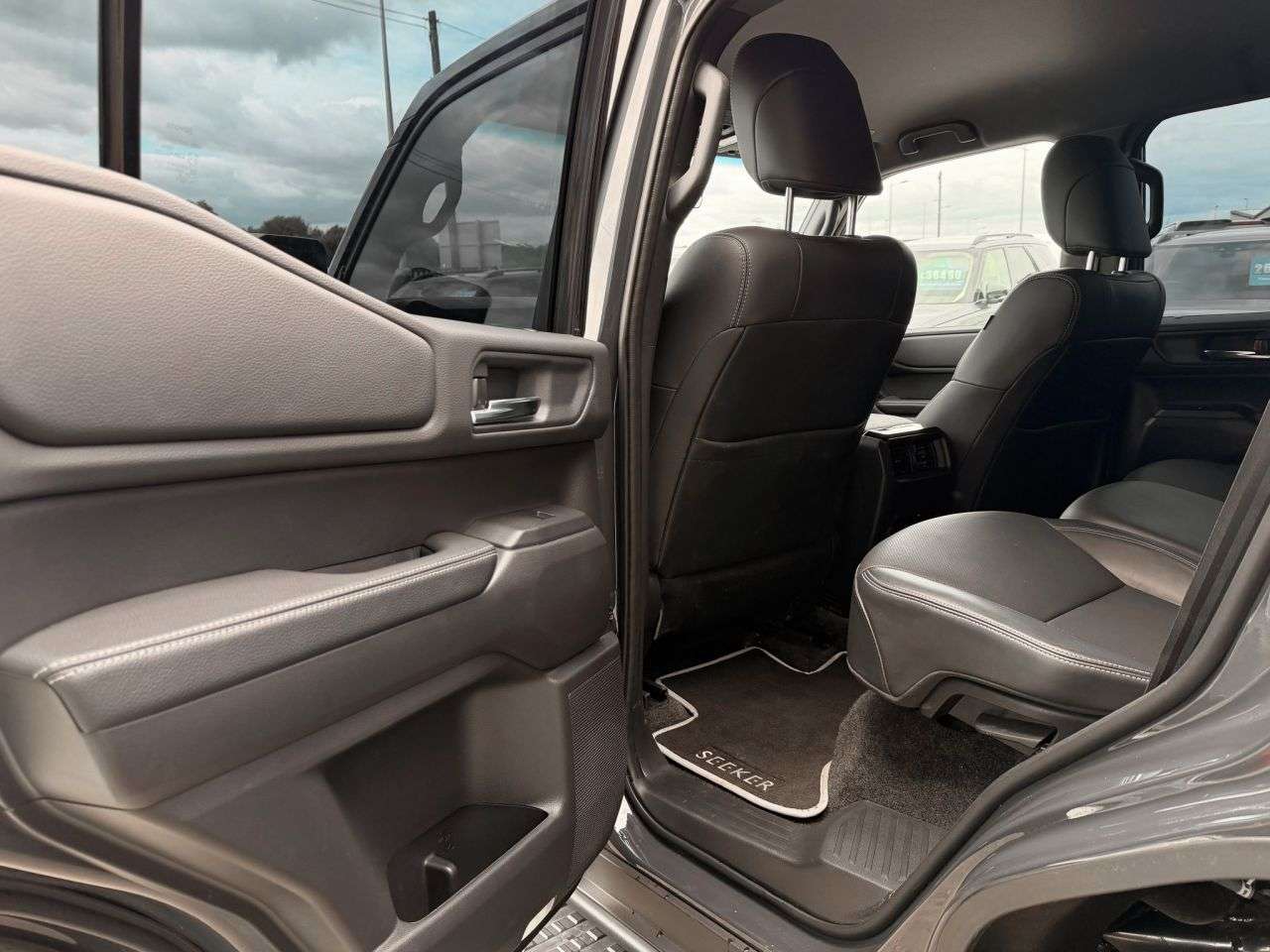 2025 TOYOTA LAND CRUISER 2025 TOYOTA LAND CRUISER