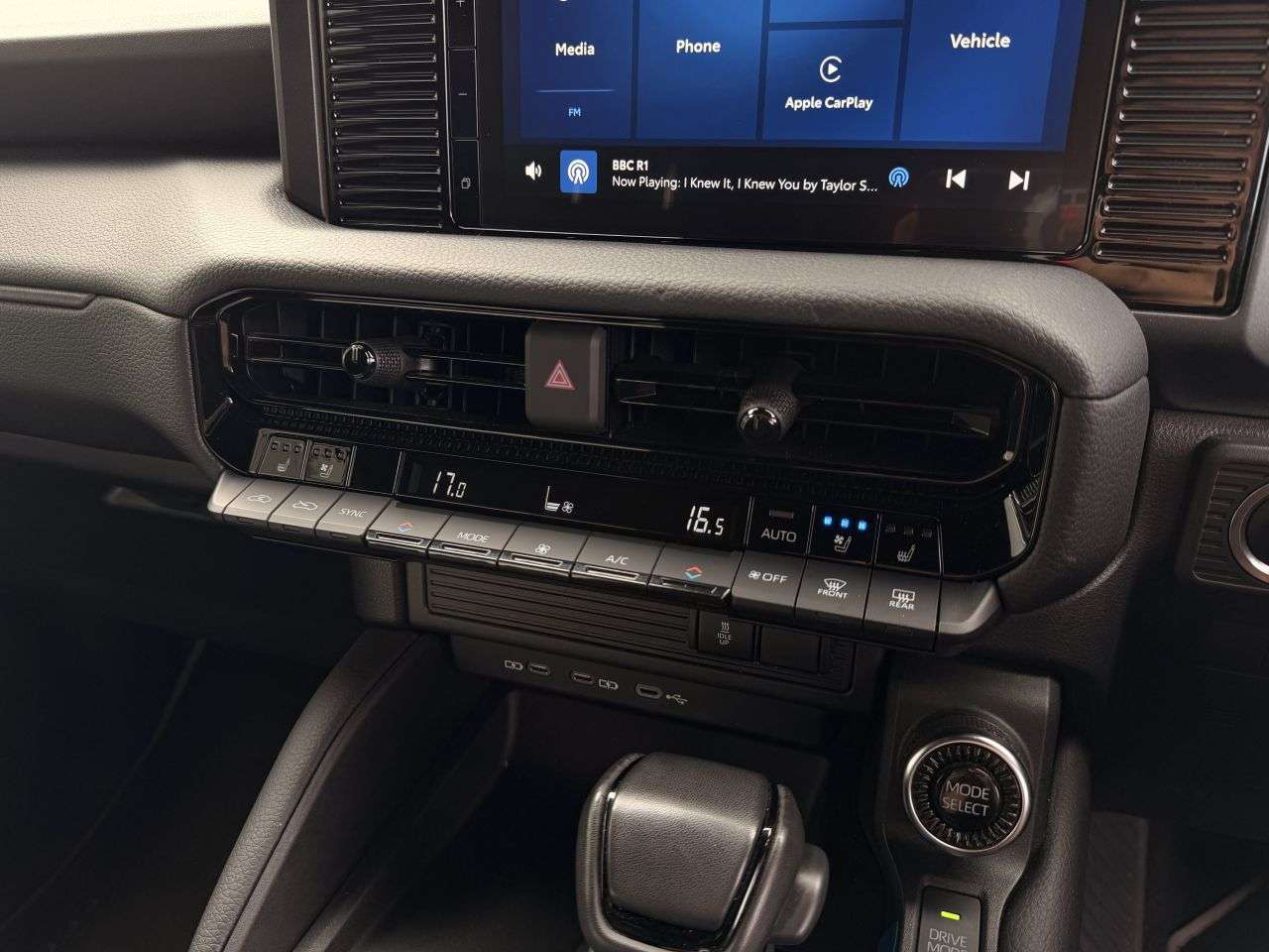 2025 TOYOTA LAND CRUISER 2025 TOYOTA LAND CRUISER