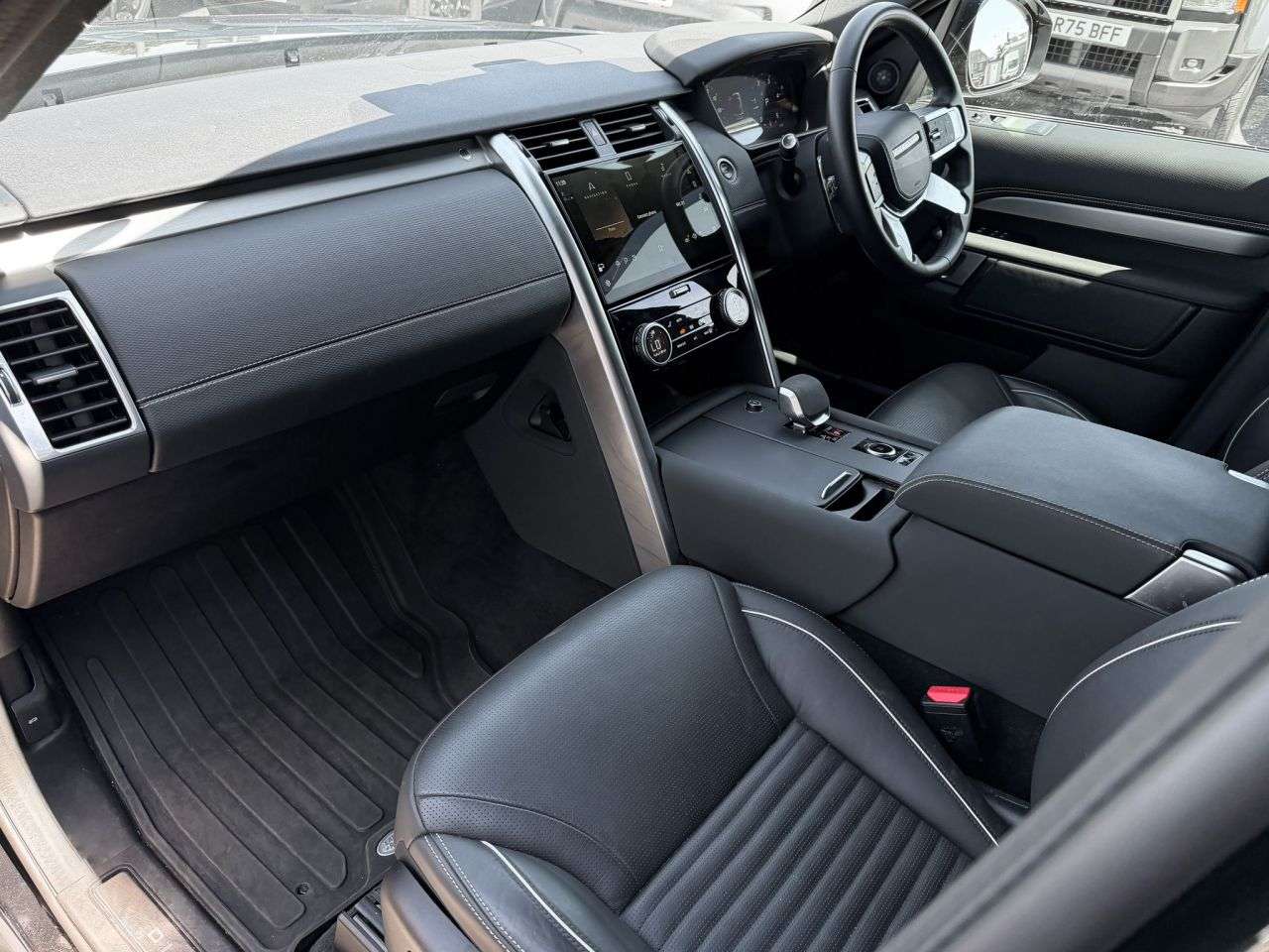 2024 LAND ROVER DISCOVERY 2024 LAND ROVER DISCOVERY