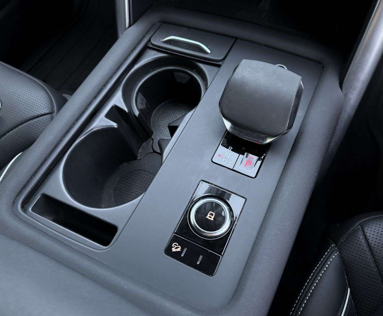 2024 LAND ROVER DISCOVERY 2024 LAND ROVER DISCOVERY
