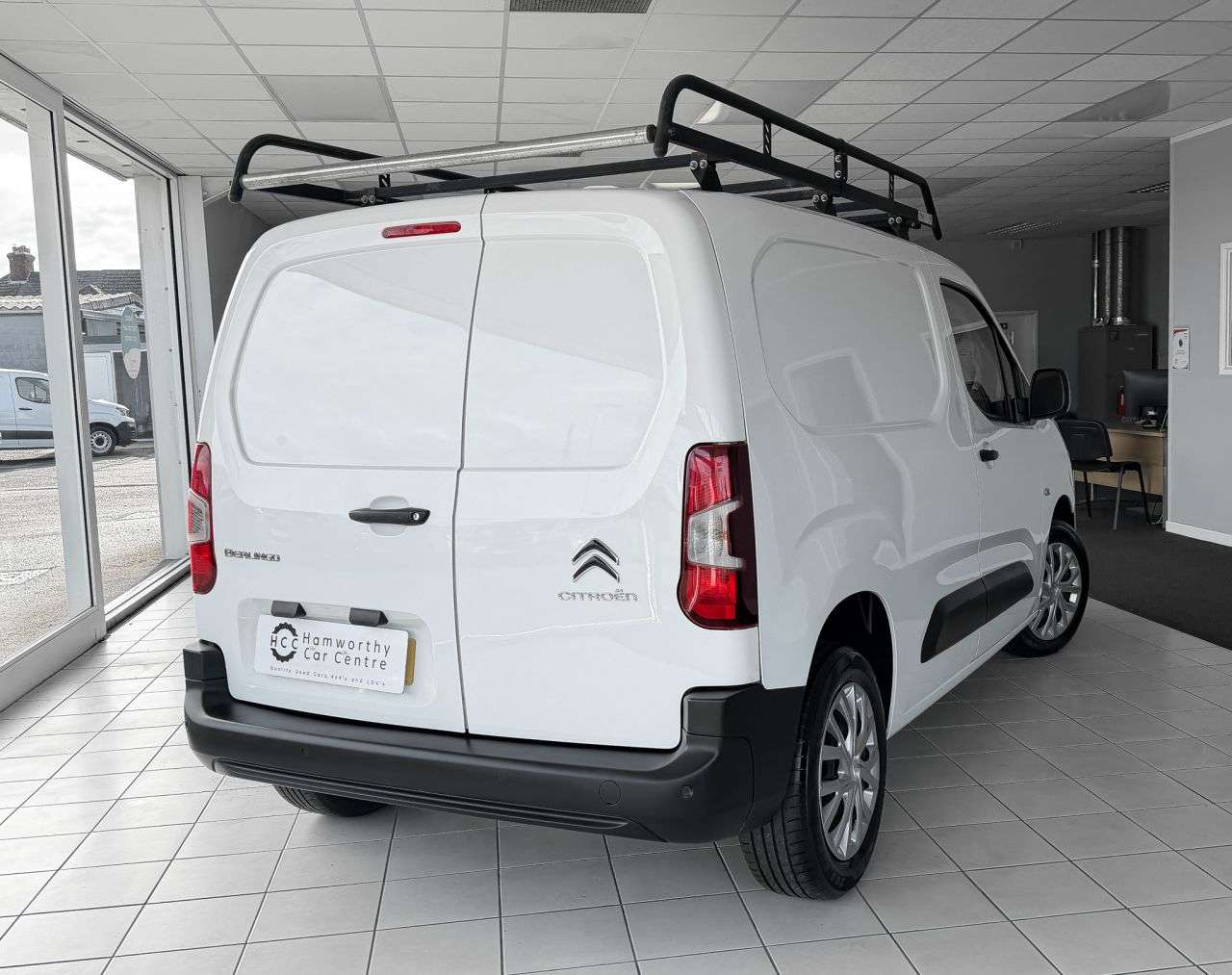A 2022 CITROEN BERLINGO 1.5 BlueHDi 1000 Enterprise M Pro Panel Van 5dr Diesel SWB (100 ps) FULL S/ A 2022 CITROEN BERLINGO 1.5 BlueHDi 1000 Enterprise M Pro Panel Van 5dr Diesel SWB (100 ps) FULL S/