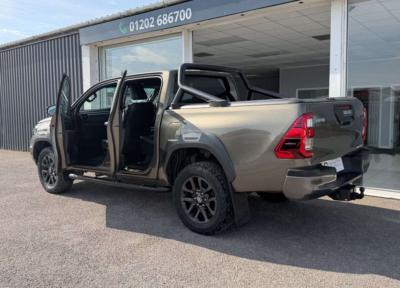 2023 TOYOTA HILUX 2023 TOYOTA HILUX