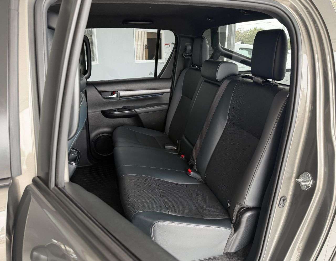 2023 TOYOTA HILUX 2023 TOYOTA HILUX
