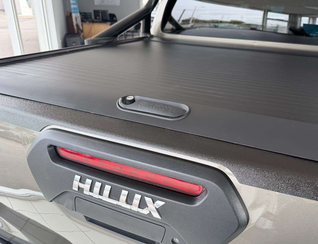 2023 TOYOTA HILUX 2023 TOYOTA HILUX