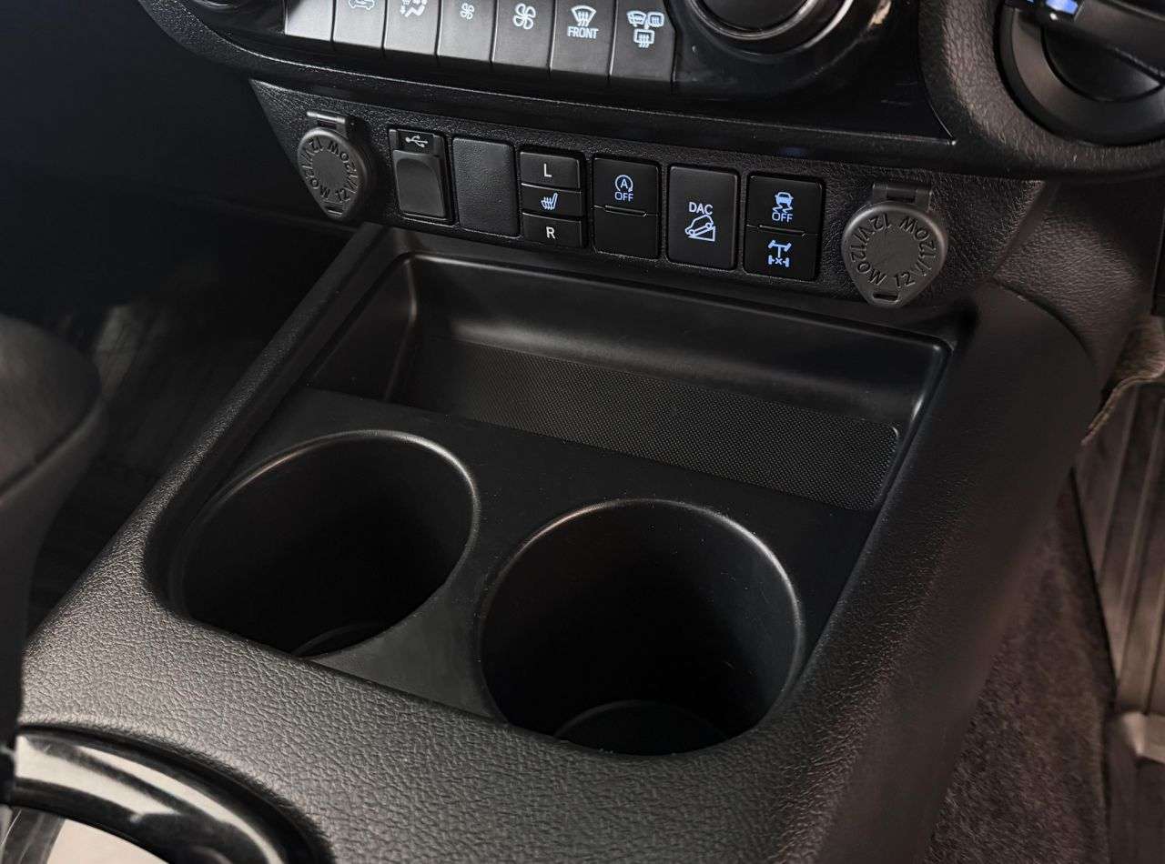 2023 TOYOTA HILUX 2023 TOYOTA HILUX