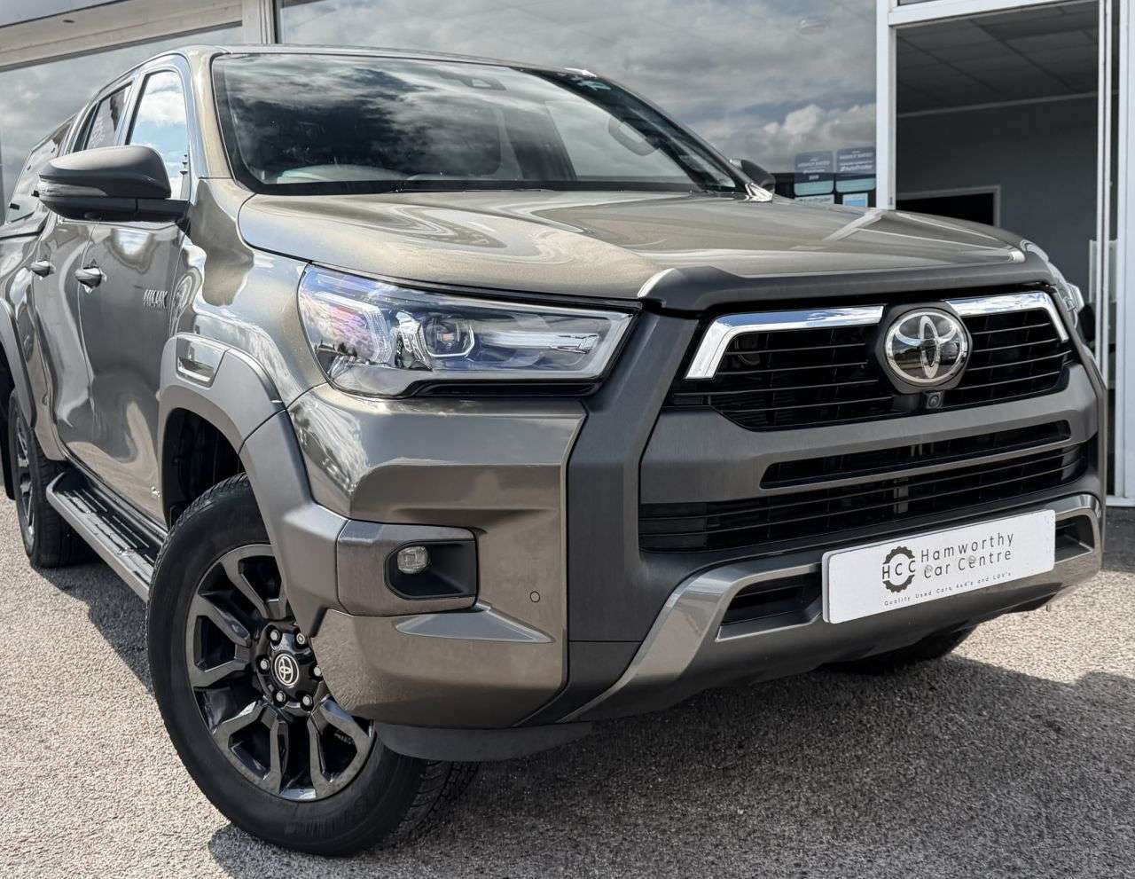 2023 TOYOTA HILUX 2023 TOYOTA HILUX