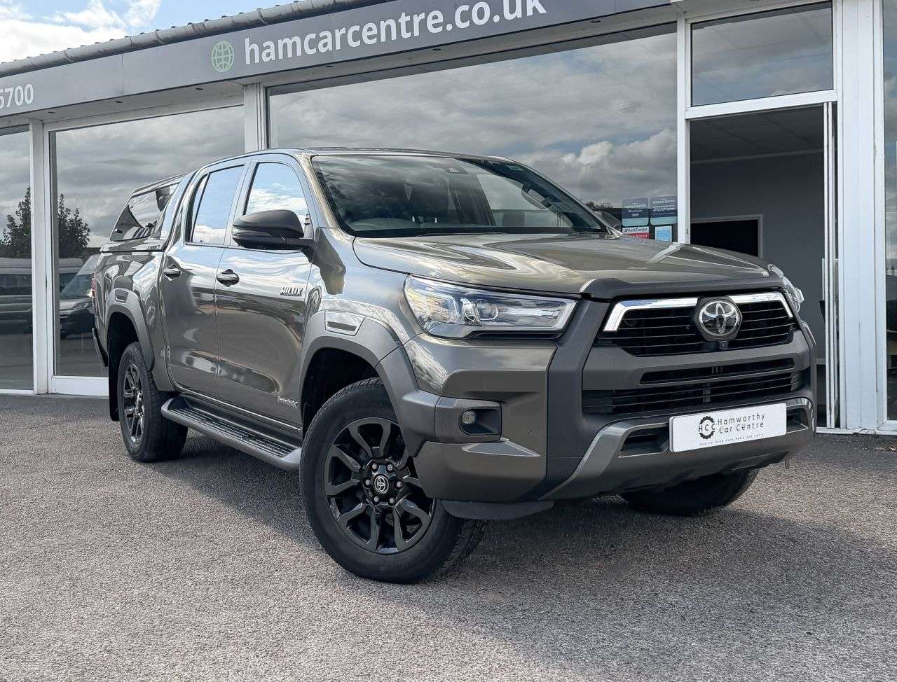 A 2023 TOYOTA HILUX 2.8 D-4D Invincible X Pickup Double Cab 4dr Diesel Manual 4WD Euro 6 (s/s) A 2023 TOYOTA HILUX 2.8 D-4D Invincible X Pickup Double Cab 4dr Diesel Manual 4WD Euro 6 (s/s)