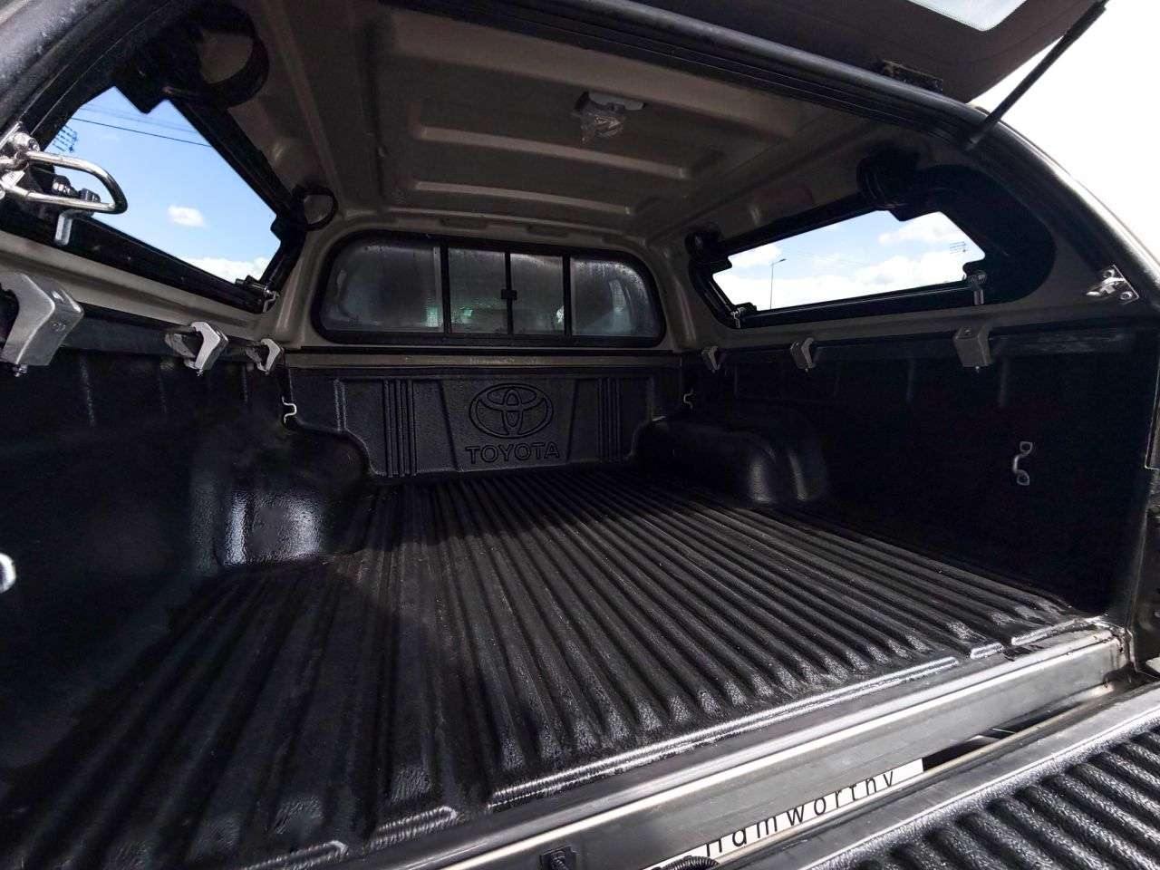 2023 TOYOTA HILUX 2023 TOYOTA HILUX