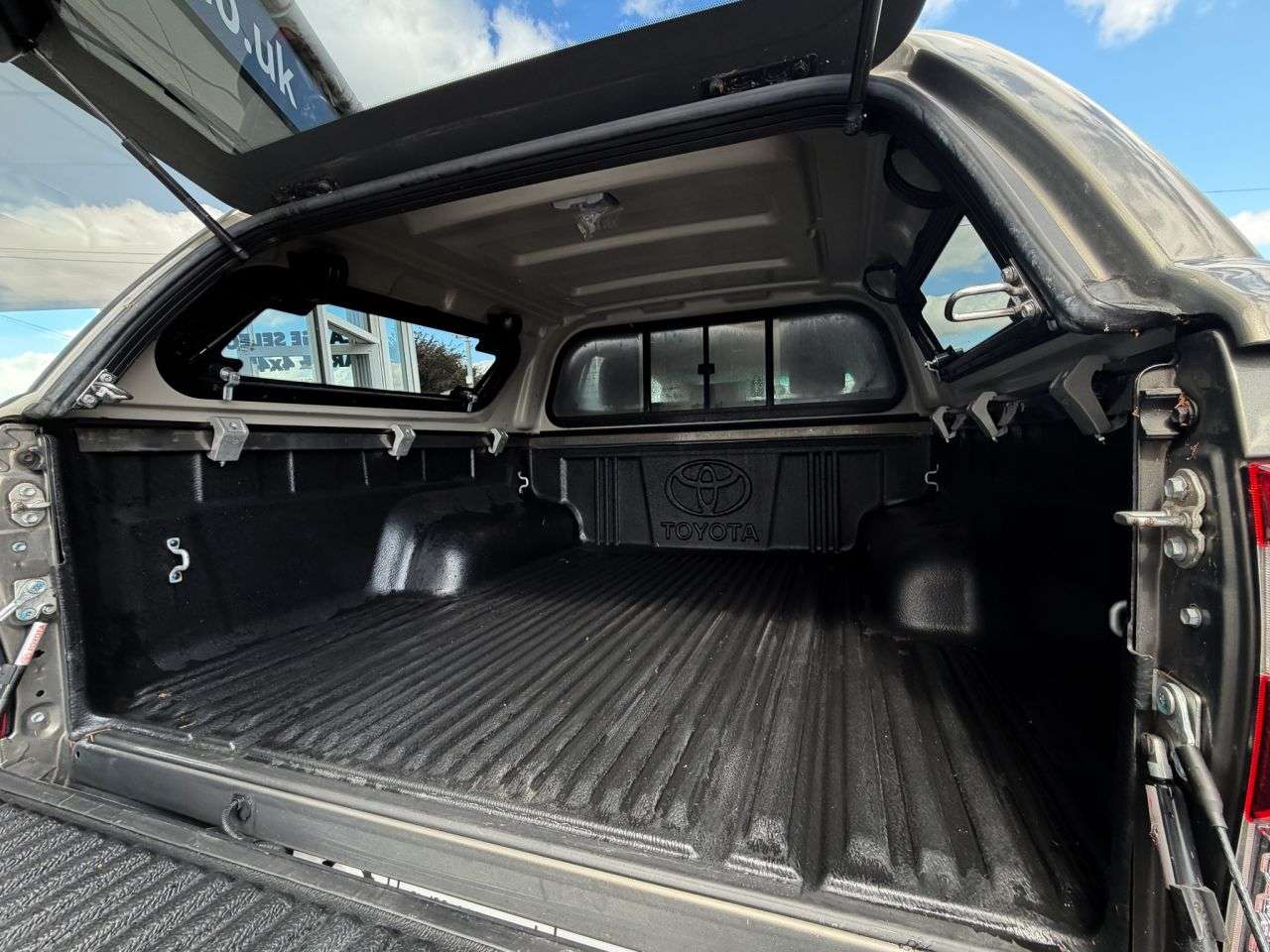 2023 TOYOTA HILUX 2023 TOYOTA HILUX