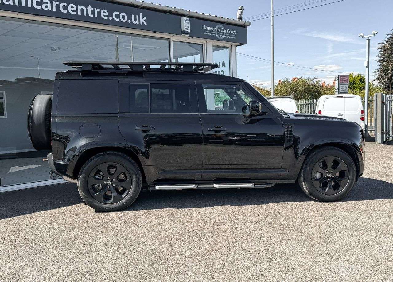 2023 LAND ROVER DEFENDER 110 2023 LAND ROVER DEFENDER 110