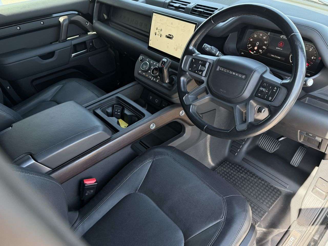 2023 LAND ROVER DEFENDER 110 2023 LAND ROVER DEFENDER 110