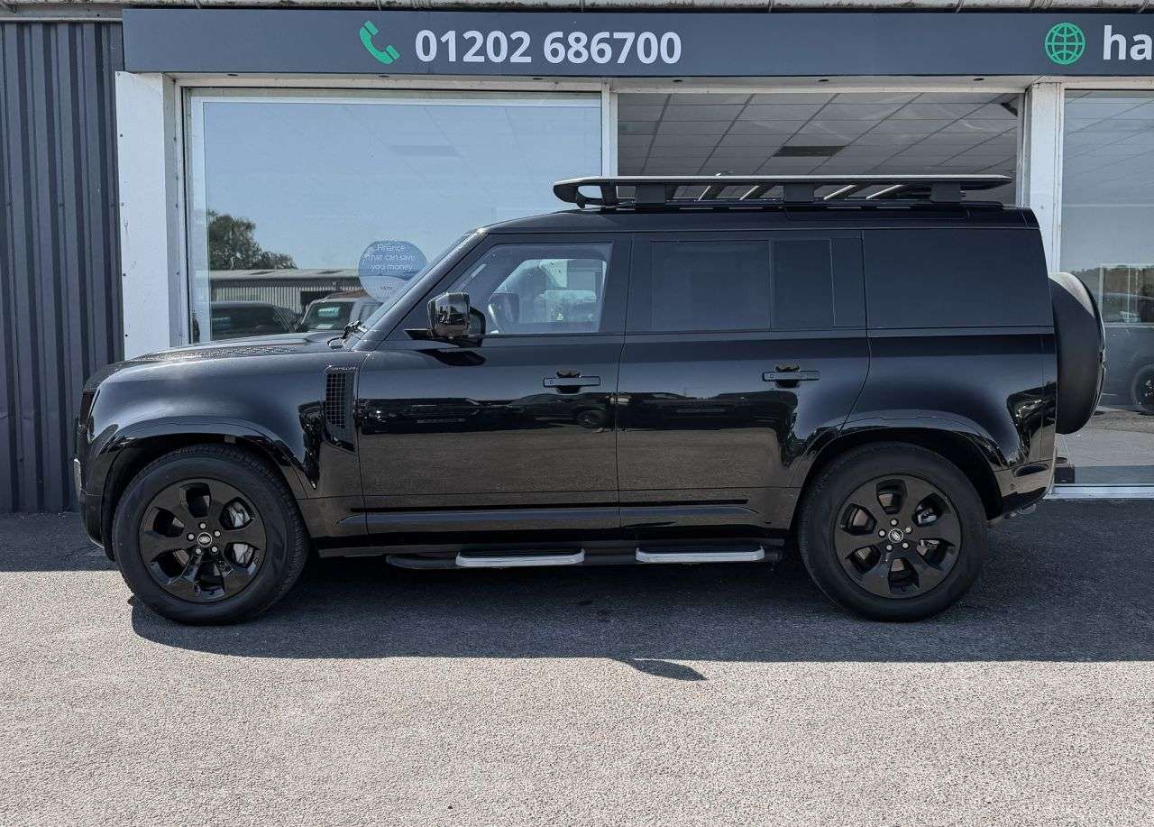 2023 LAND ROVER DEFENDER 110 2023 LAND ROVER DEFENDER 110