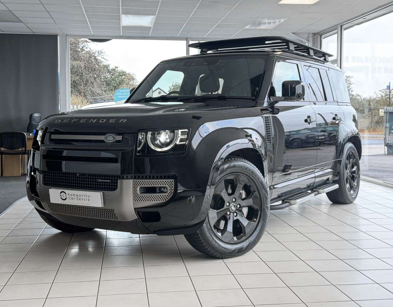A 2023 LAND ROVER DEFENDER 110 3.0 D300 MHEV X-Dynamic HSE Hard Top SUV 5dr Diesel Auto 4WD MWB Euro 6 (s/ A 2023 LAND ROVER DEFENDER 110 3.0 D300 MHEV X-Dynamic HSE Hard Top SUV 5dr Diesel Auto 4WD MWB Euro 6 (s/