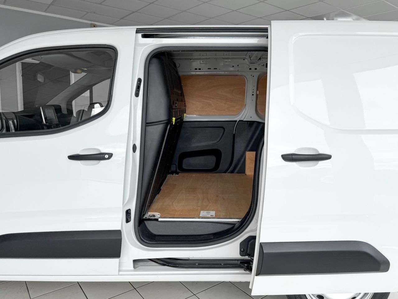 2023 PEUGEOT PARTNER 2023 PEUGEOT PARTNER