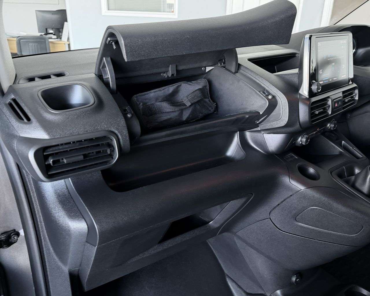 2023 PEUGEOT PARTNER 2023 PEUGEOT PARTNER