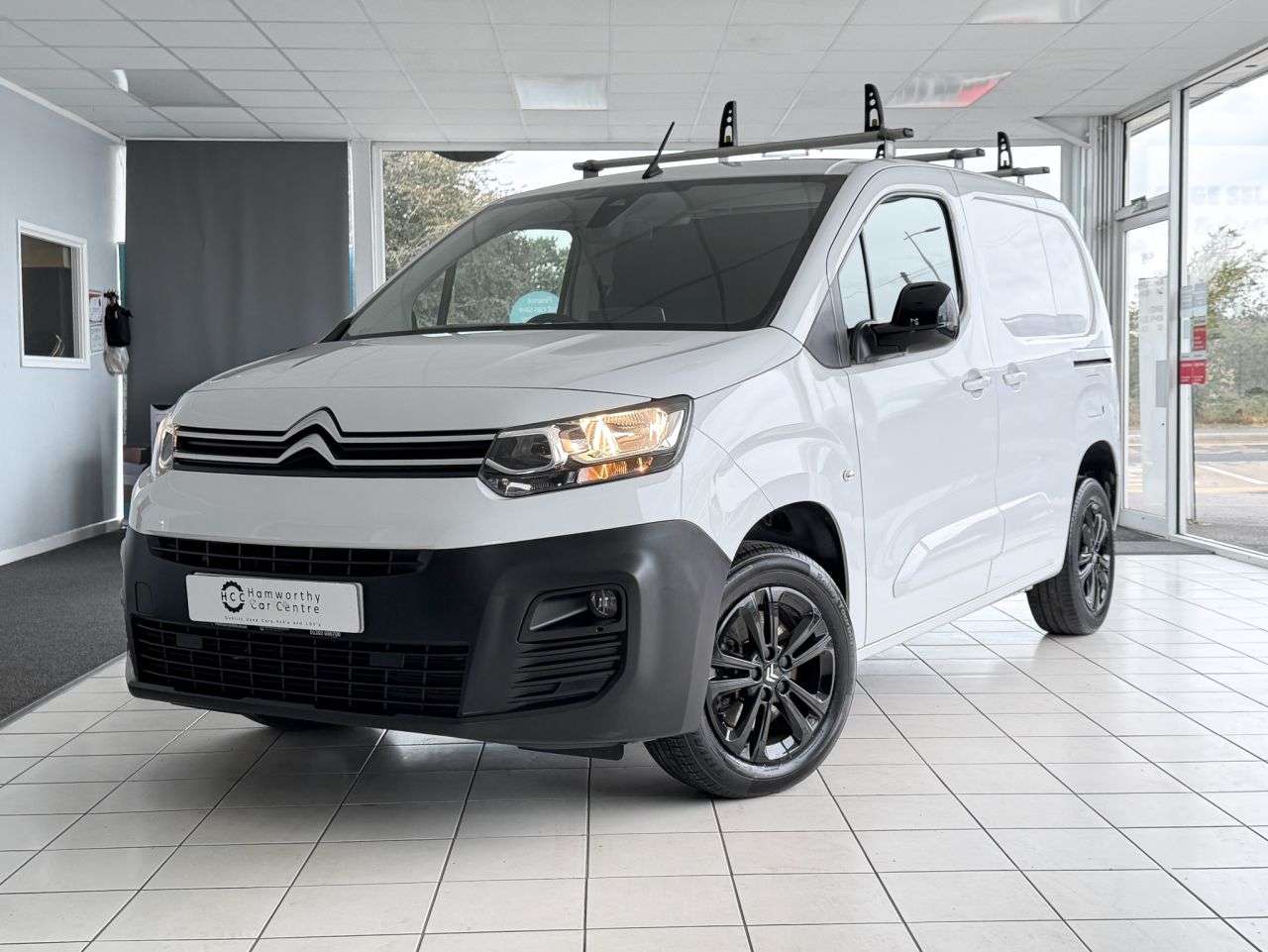 A 2023 CITROEN BERLINGO 1.5 BlueHDi 1000 Driver Edition M Panel Van SWB Euro 6 (100 ps) APPLE CARPL A 2023 CITROEN BERLINGO 1.5 BlueHDi 1000 Driver Edition M Panel Van SWB Euro 6 (100 ps) APPLE CARPL