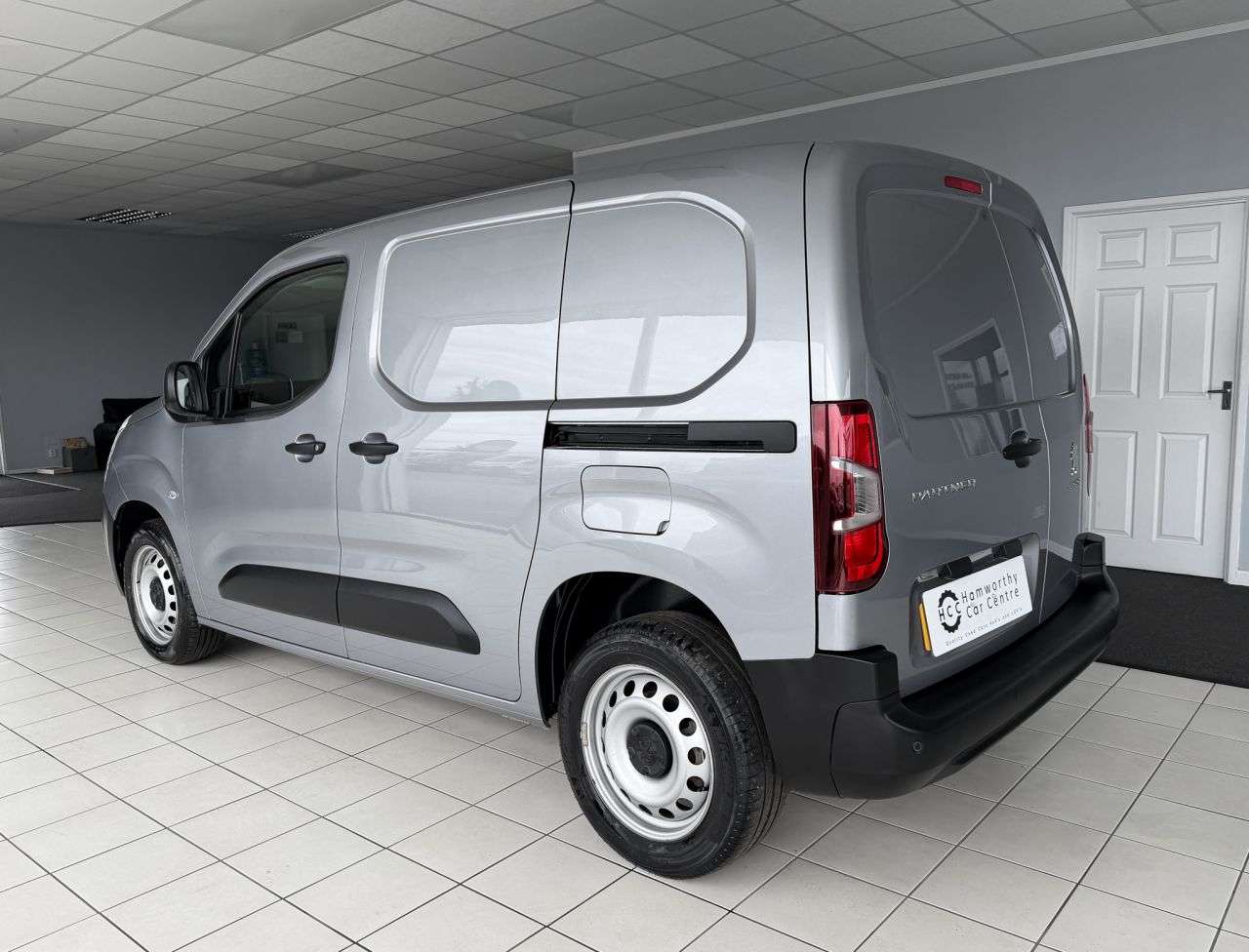A 2023 PEUGEOT PARTNER 1.5 BlueHDi 1000 Professional Premium+ Standard Manual SWB Euro 6 (100 bhp) A 2023 PEUGEOT PARTNER 1.5 BlueHDi 1000 Professional Premium+ Standard Manual SWB Euro 6 (100 bhp)