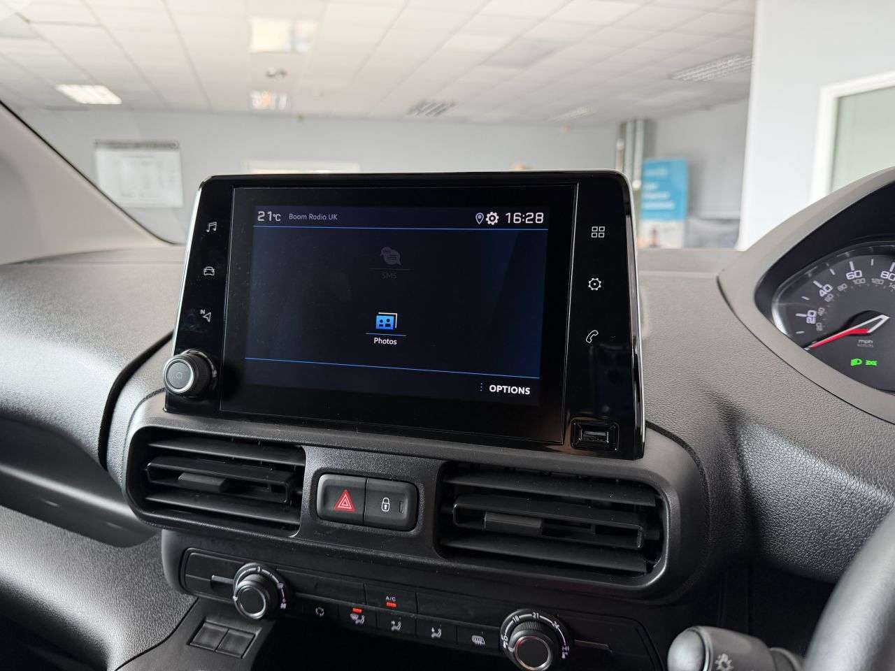 2023 PEUGEOT PARTNER 2023 PEUGEOT PARTNER