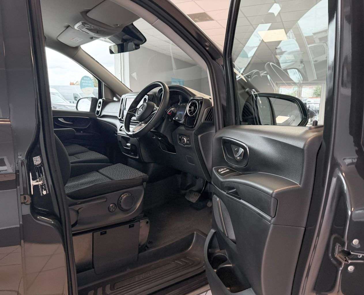 2025 MERCEDES-BENZ VITO 2025 MERCEDES-BENZ VITO