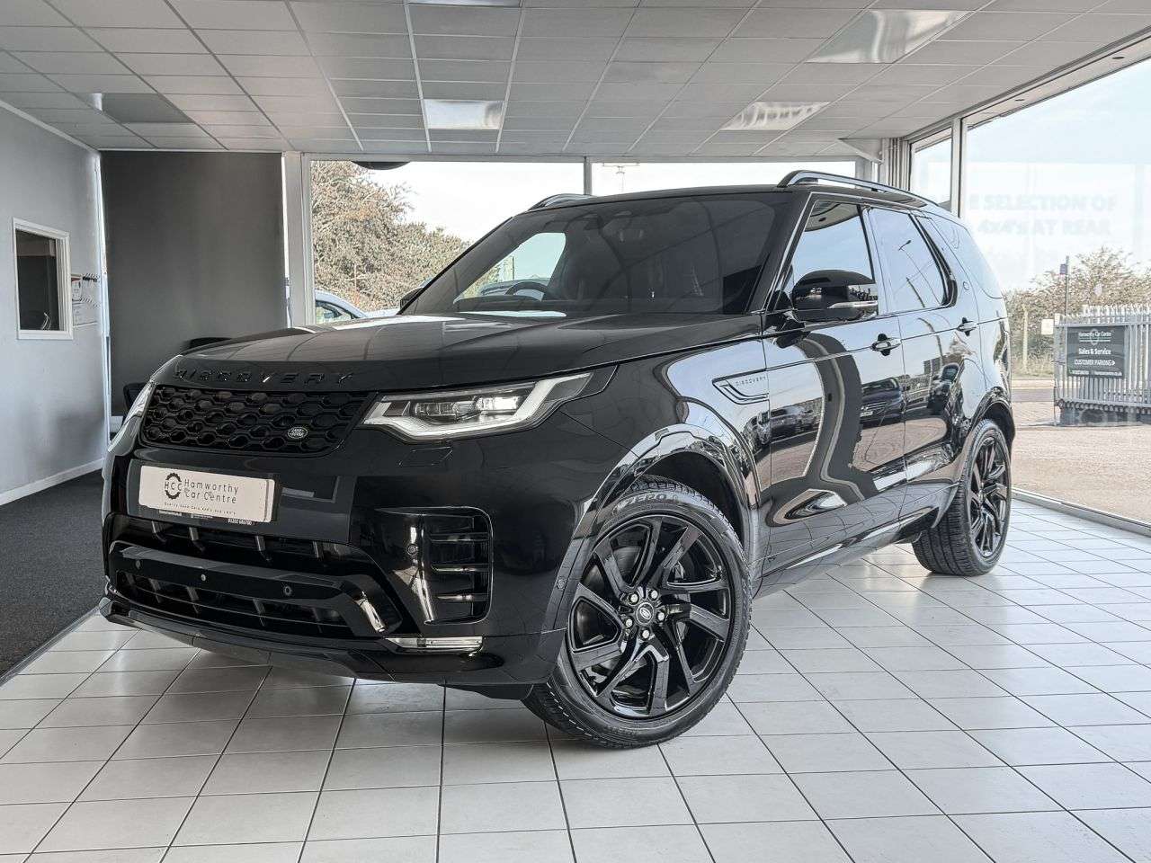 A 2024 LAND ROVER DISCOVERY 3.0 D300 MHEV Dynamic HSE SUV 5dr Diesel Auto 4WD Euro 6 (s/s) (300 ps) 360 A 2024 LAND ROVER DISCOVERY 3.0 D300 MHEV Dynamic HSE SUV 5dr Diesel Auto 4WD Euro 6 (s/s) (300 ps) 360