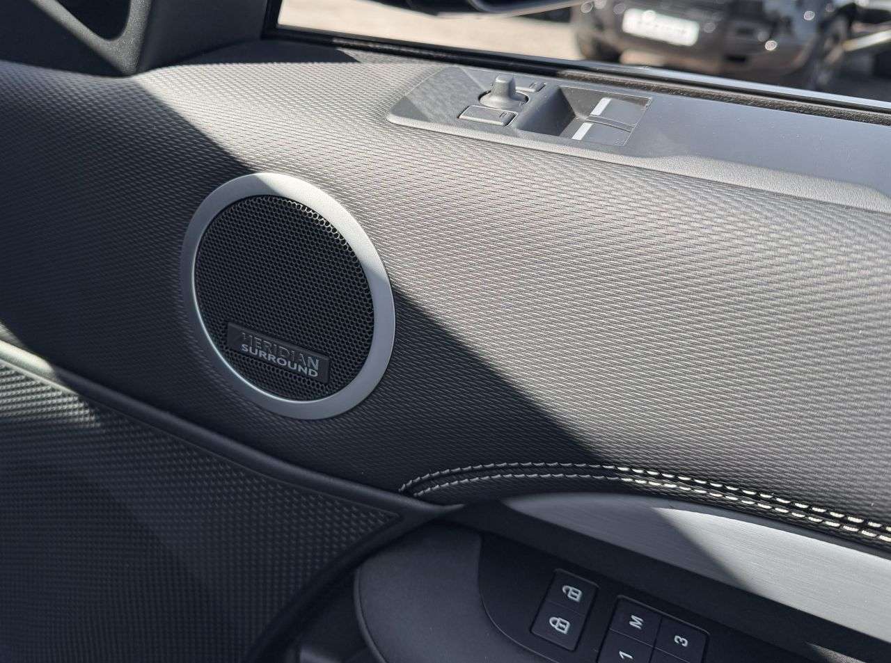 2025 LAND ROVER DISCOVERY 2025 LAND ROVER DISCOVERY