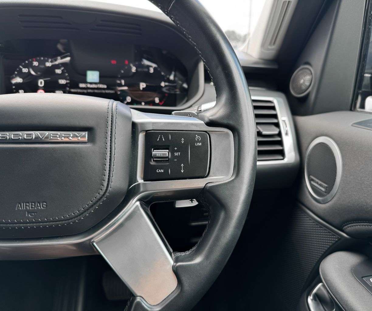 2025 LAND ROVER DISCOVERY 2025 LAND ROVER DISCOVERY