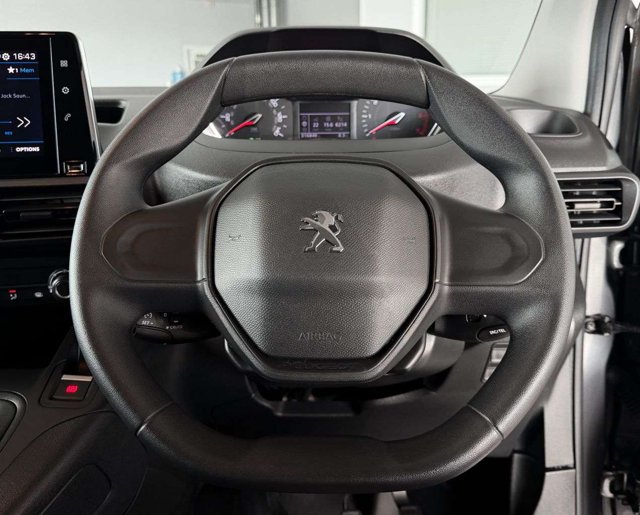 2023 PEUGEOT PARTNER 2023 PEUGEOT PARTNER