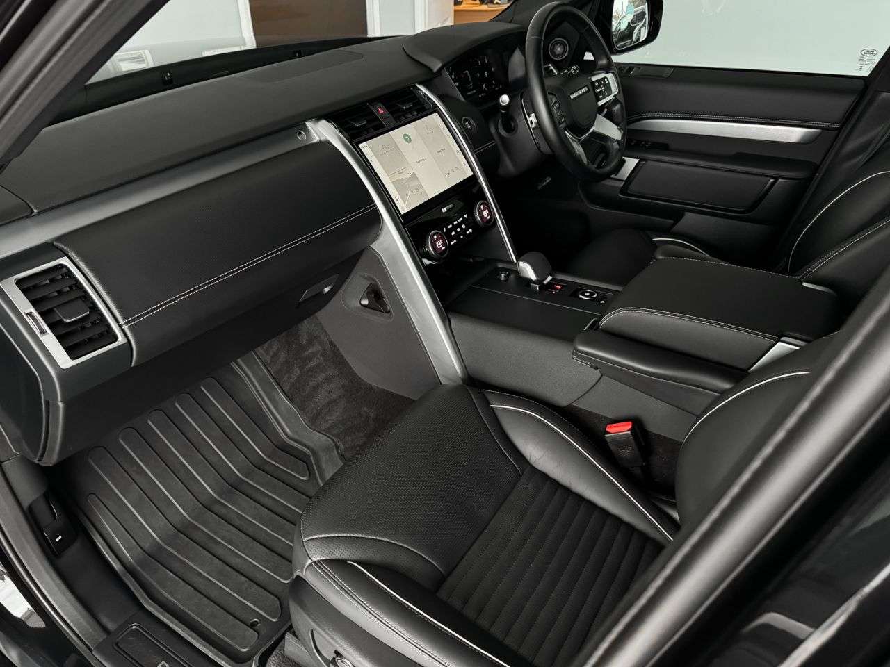 2026 LAND ROVER DISCOVERY 2026 LAND ROVER DISCOVERY