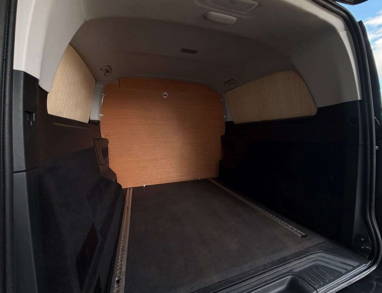 2025 MERCEDES-BENZ VITO 2025 MERCEDES-BENZ VITO